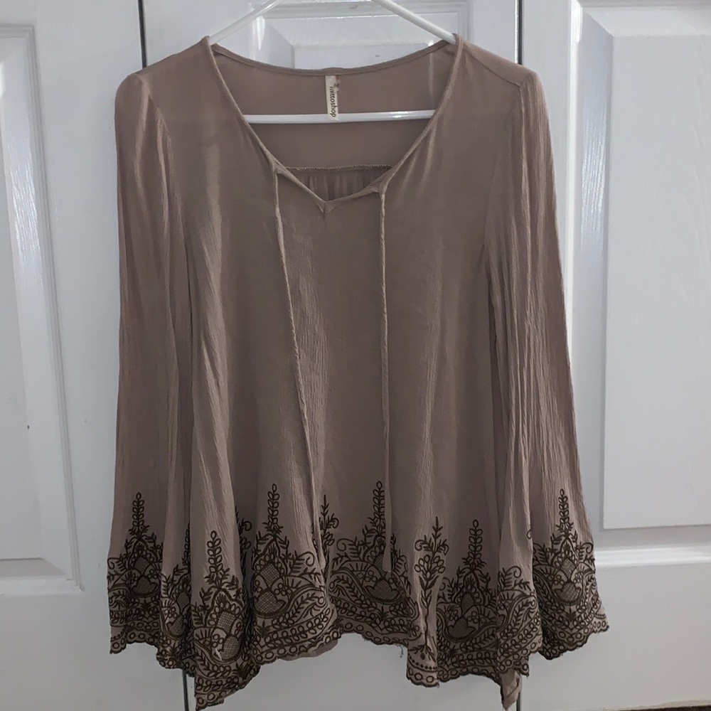 women’s floral detailed boho style top